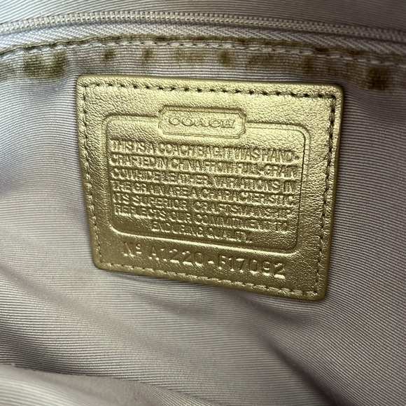 Coach Soho Lynn Leather Shoulder Bag - Picture 5 of 6